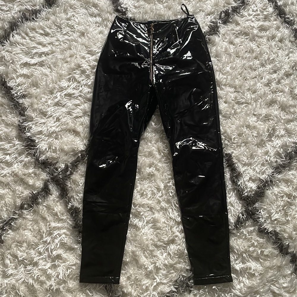 Meshki Pants 🖤 - Picture 2 of 6